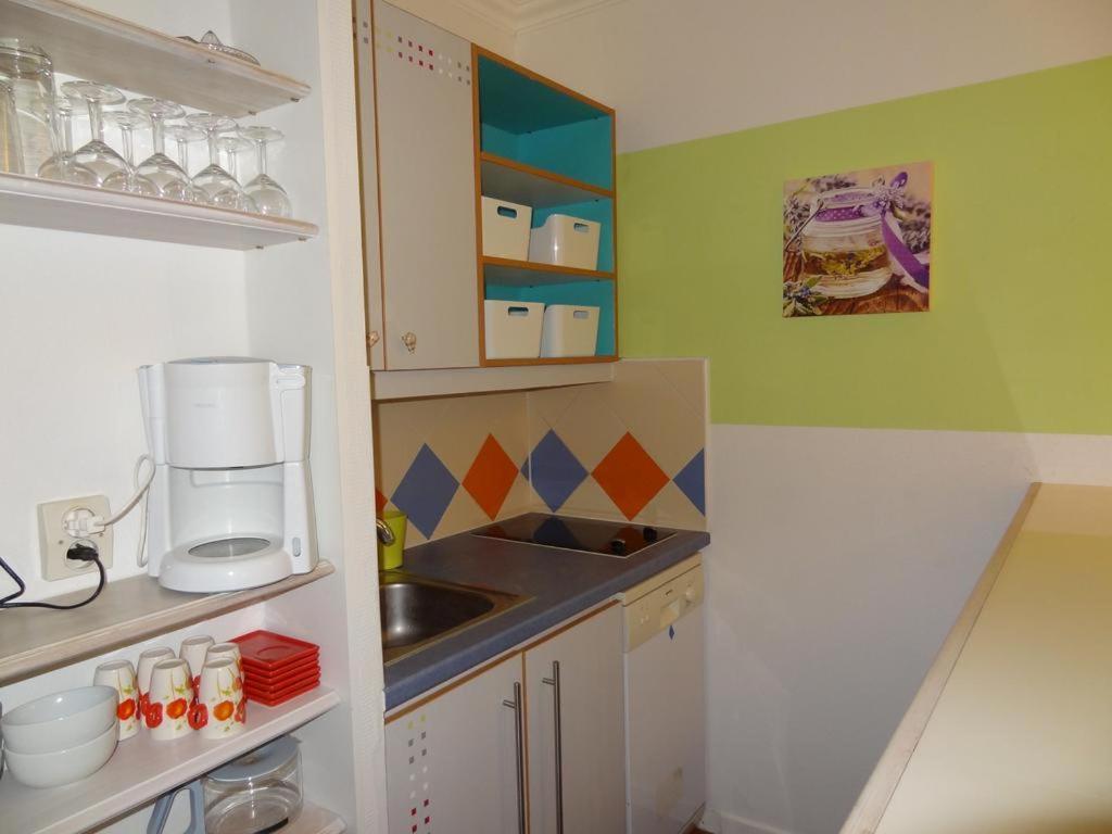 Appartement Promenade Des Bains Сен-Рафаель Екстер'єр фото