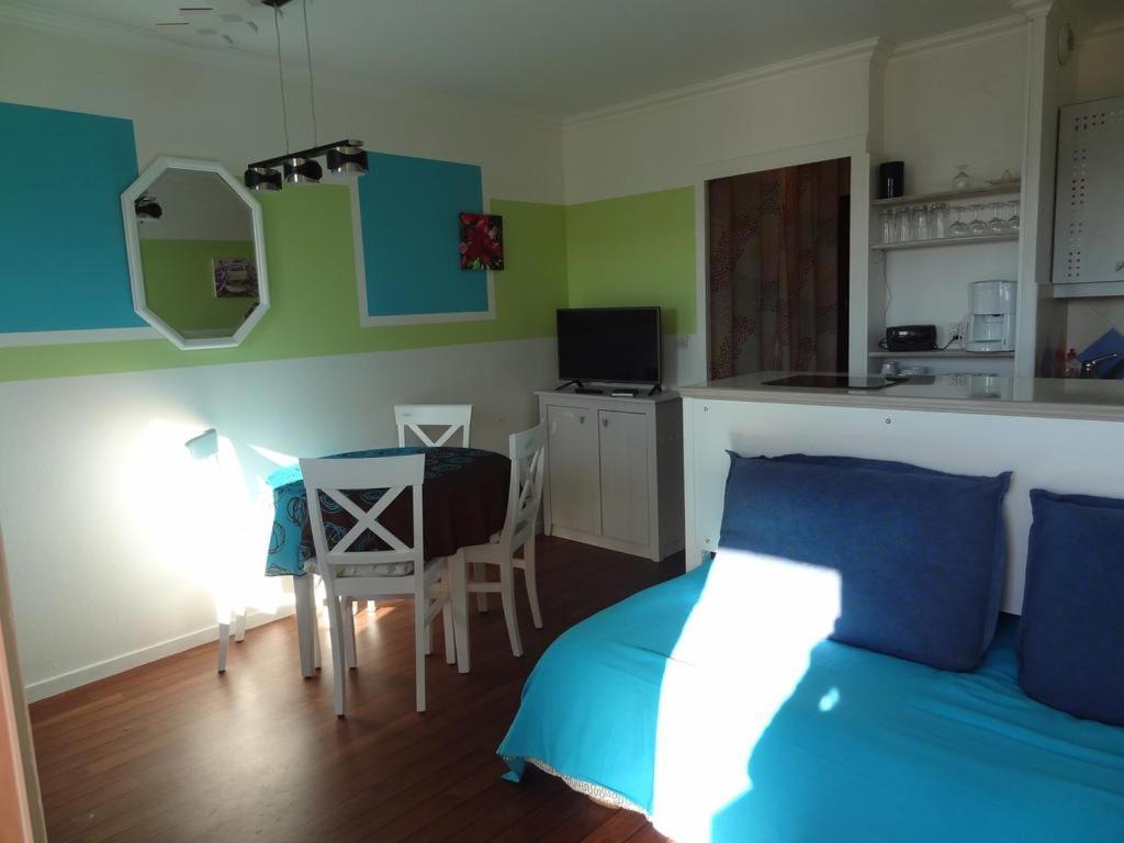 Appartement Promenade Des Bains Сен-Рафаель Екстер'єр фото